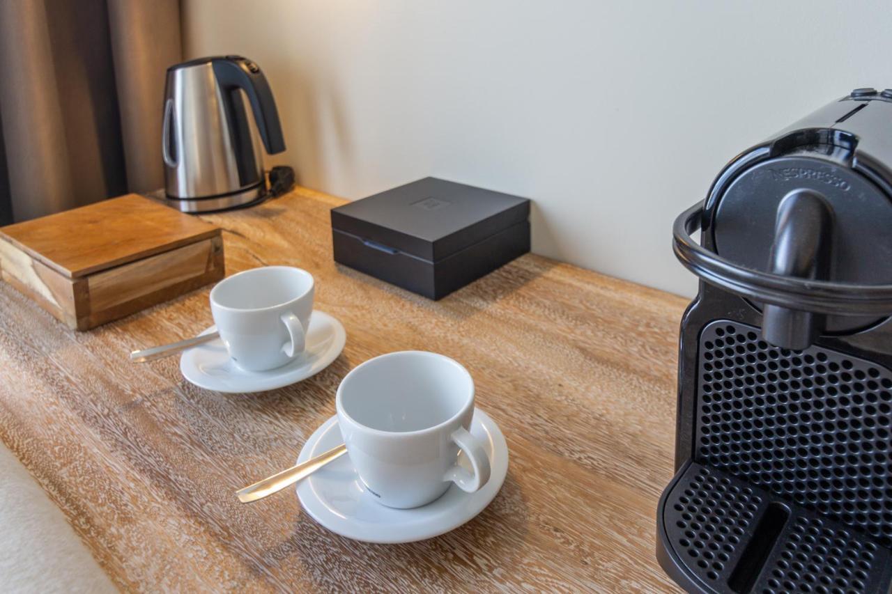 Zahara Beach & Spa By Qhotels - Adults Recommended Zahara de los Atunes Esterno foto A Nespresso coffee machine in a hotel room